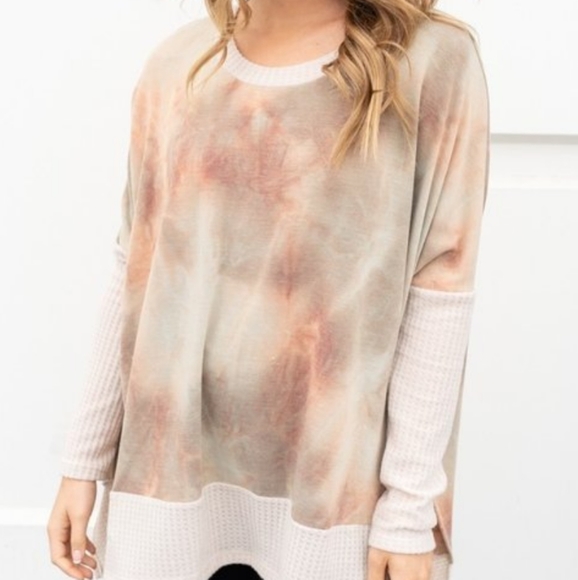 🆕🌿OVERSIZED TIE DYE SWEATER🌿 - Picture 8 of 8